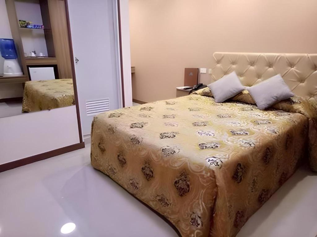Score Birds Hotel Angeles Εξωτερικό φωτογραφία