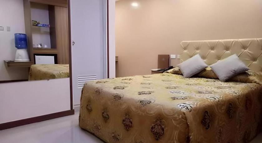 Score Birds Hotel Angeles Εξωτερικό φωτογραφία
