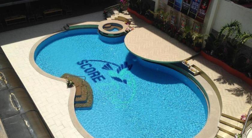 Score Birds Hotel Angeles Εξωτερικό φωτογραφία